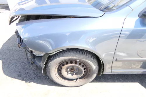 Skoda Octavia 1Z Kotflügel vorne links grau LF7V graphitgrau Kombi bis ca. 2010