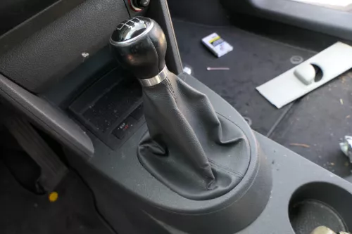 VW Touran 1T Schaltknauf Schaltsack Schaltung Schaltknüppel schwarz Leder Cross (127708)