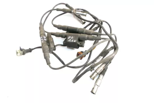 VW Passat 3B A4 B5 2,8 2,6 Benziner Zündspule 078905104 + Zündkabel Kabel AAH