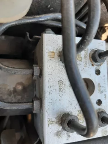 Audi A4 A6 Passat 3BG ABS EDS ASR Steuergerät Hydroblock 3B0614111 8E0614111AQ