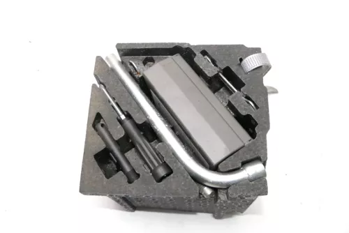 Audi A2 8Z Bordwerkzeug Pannenset Wagenheber für Ersatzrad Notrad