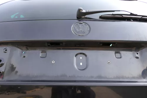 VW Sharan 7M Heckklappe Scheibe Klappe hinten ab Bj.2000 schwarz LC9Z Spoiler (129443)