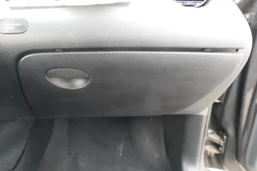 Seat Altea 5P XL Toledo Handschuhfach Fach Griff Klappe 5P1857121C schwarz (129597)