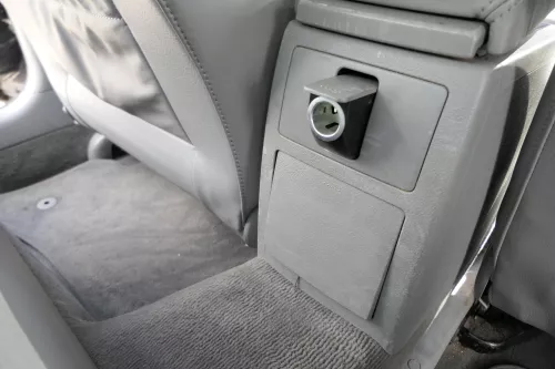 VW Passat 3BG Mittelarmlehne Armlehne Fach Lehne Mittelkonsole Leder grau flanel (129768)