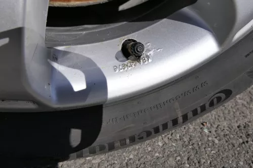 Passat 3C Golf Alufelgen Winterrreifen 205/55 R16 91H KBA 47876 3C1071496C 6-7mm (129938)