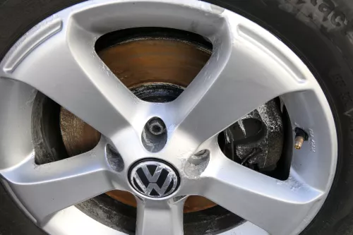 Passat 3C Golf Alufelgen Winterrreifen 205/55 R16 91H KBA 47876 3C1071496C 6-7mm (129938)