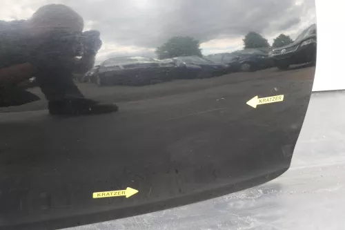 VW Fox 5Z Heckklappe Kofferraumklappe Klappe hinten mit Scheibe schwarz L041 (130111)
