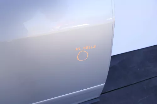 Audi A2 8Z Tür hinten rechts silber LY7W -mit Rahmen, Scheibe (130149)