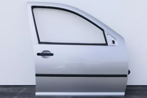 VW Golf 4 Bora Tür vorne rechts Beifahrertür 4/5-Türer + Kombi silber LA7W 33