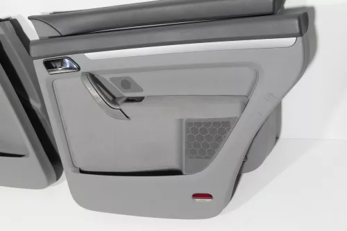 VW Touran 4x Türverkleidung Verkleidung Tür vorne +hinten links grau (130522)