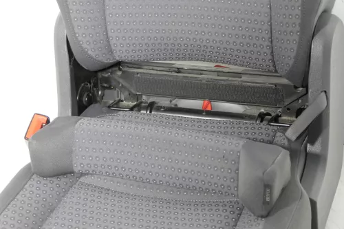 VW Touran Sitz hinten links (hintern Fahrersitz) Rücksitz anthrazit Isofix (130530)