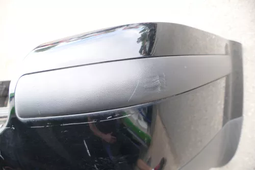 VW Passat 3BG Kombi Stoßstange hinten Heckstoßstange Stoßfäng schwarz L041 (130801)