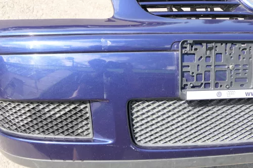 VW Polo 6N2 Stoßstange vorne Frontstoßstange Stoßfänger blau LB5N und Grill (130808)