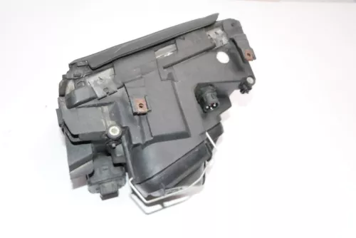 Audi A6 4A Scheinwerfer vorne links 4A0941029M (140228)