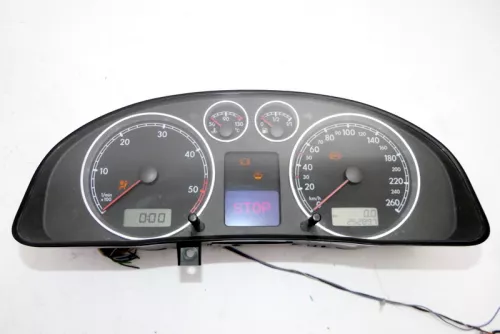 VW Passat 3BG Tacho Tachometer Kombiinstrument 252.000km 3B0920829A Diesel TDI