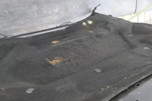 VW Caddy Polo Kombi Dämpfung Motorhaube Dämmung Motorhaubendämmung TDI Dämmmatte (140326)