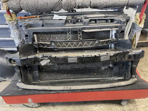 VW Polo 6R Schloßträger Halter Kühler Klima Kondensator 6R0805588T 6R0121253A (140493)