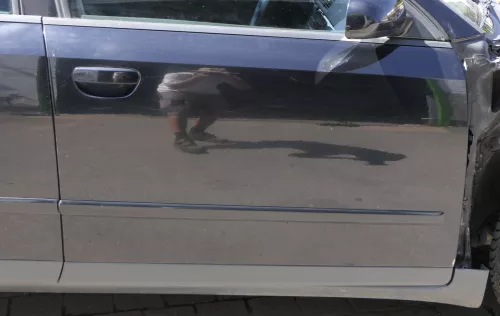 Audi A4 B6 8E nur Türblatt Tür vorne rechts Beifahrertür schwarz LY9B Kombi+Limo
