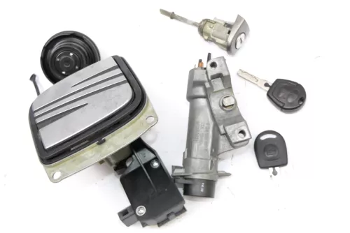 Ibiza 6L Schloßsystem 1xTürschloß Heckschloß 2x Schlüssel Schloß Zündschloß xx (140994)