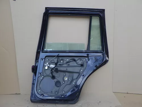 VW Golf 4 Bora Tür hinten rechts nur Kombi / Variant schwarz LC9Z blackmagic (141090A)