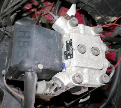 VW T4 ABS + EDS Steuergerät Pumpe 701614111 701614111A