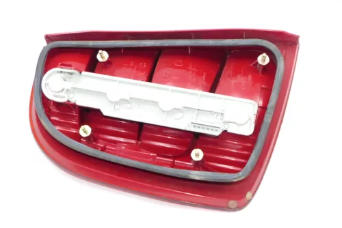 Skoda Fabia 6Y2 Schrägheck Rückleuchte Heckleuchte hinten rechts original Limo (141323)