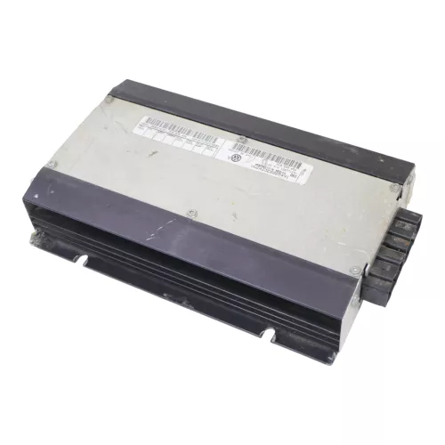 VW Passat 3C Verstärker Sound Amplifier Basic Soundsystem 3C0035456D