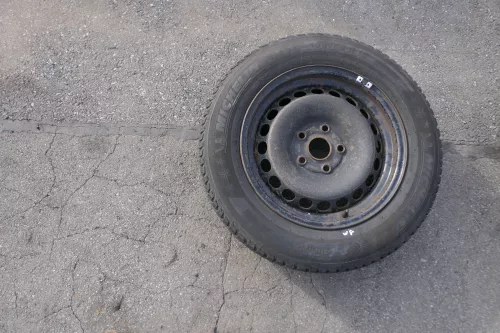 4x Audi A4 8E B6 195/65 R15 91T Winterreifen M+S Reifen 6,5jx15 ET3 ca.7mm (141745)