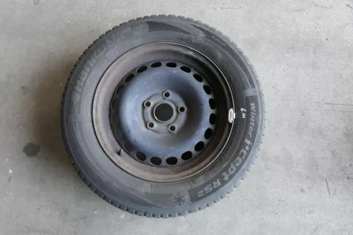 Audi A4 8E A6 4B 195/65 R15 91T Winterreifen M&S Reifen Felgen 5-6mm (141754)