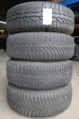 Audi A4 8E A6 4B 195/65 R15 91T Winterreifen M&S Reifen Felgen 5-6mm (141754)