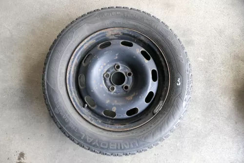 4x VW Golf 4 Bora 195/65 R15 91T Winterreifen M+S Reifen 6jx15H2 ET38 ca. 4-5mm (141774)