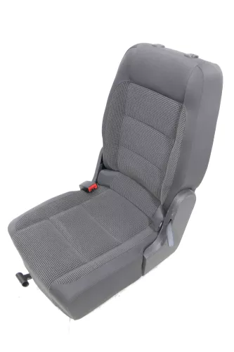 VW Touran Sitz hinten links (hintern Fahrersitz) Rücksitz Isofix II