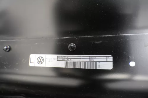 VW Touran Sitz hinten links (hintern Fahrersitz) Rücksitz Isofix 141943 (141943)