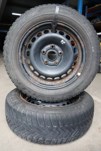 2x Audi A4 8E A6 4B 195/65 R15 91H Winterreifen M&S Reifen Felgen 5mm (142020)