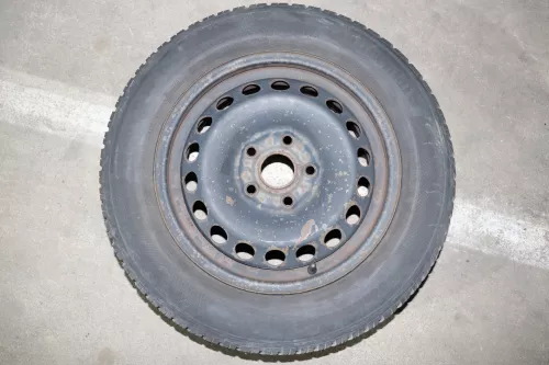 Skdoa Octavia 1Z 195/65 R15 91T Winterreifen M+S Felgen Reifen M&S ca. 4-6mm (142072)