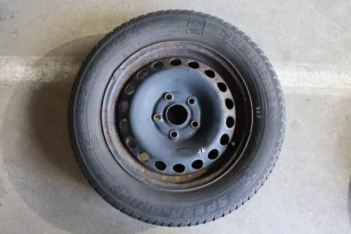 4x Skoda Octavia 1Z 195/65 R15 91T Winterreifen M+S Felgen Reifen M&S ca. 5-6mm (142222)