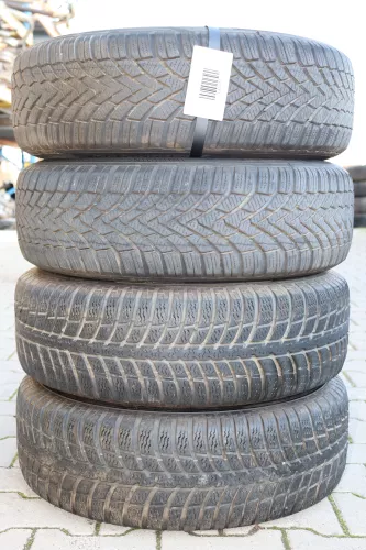 4x VW Golf 4 Bora A3 Bora 195/65 R15 91T Winterreifen M+S Reifen Felgen ca.6mm (142231)