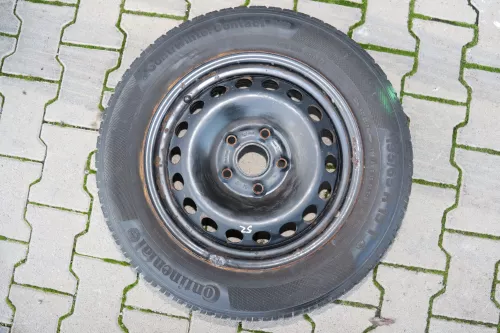 VW Golf 6 Touran 1T 195/65 R15 91T Winterreifen M+S Felgen Reifen M&S ca.3-6mm (142232)