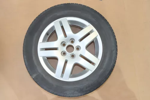 VW Golf 4 Bora Beetle Alufelgen Felgen 195/65 R15 Sommerreifen 1J0601025Q 2-4mm (142580)