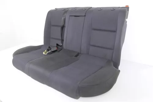Audi A4 B6 B7 8E Sitz Rückbank Rücksitzbank hinten 3-Punkt-Gurt Armlehne (142638)