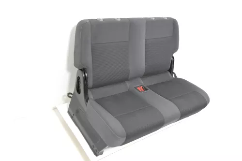 Caddy 3 2K Sitz Rücksitz hinten 2.Sitzreihe Sitze 6+7 im Kofferraum (142681)