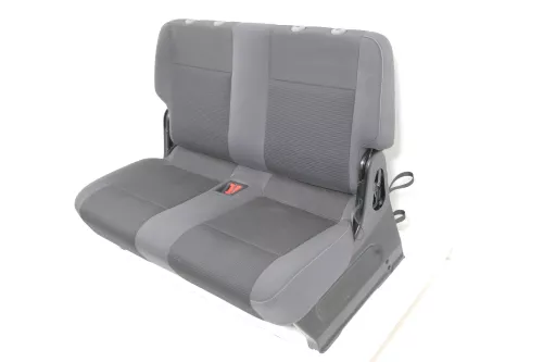 Caddy 3 2K Sitz Rücksitz hinten 2.Sitzreihe Sitze 6+7 im Kofferraum (142681)