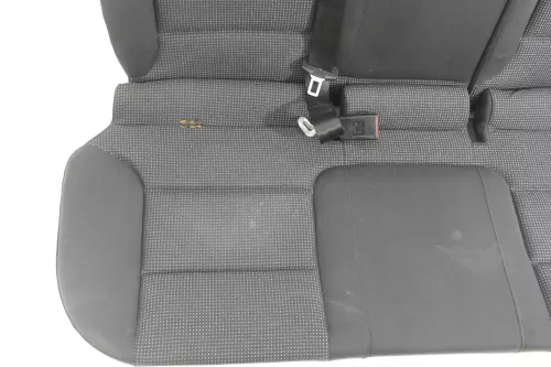 Audi A3 8P Sitz Rückbank Rücksitzbank hinten 2/3-Türer 3-Punkt-Gurt Sitze (143768)