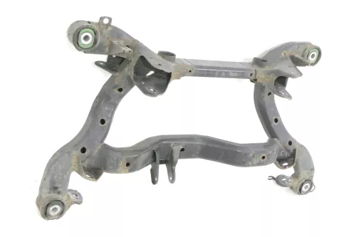 Audi A4 8E Quattro Allrad Achse hinten Hinterachse Achsträger Aggregateträger (143815)