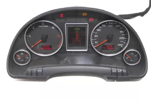 Audi A4 8E B7 Tacho Tachometer Kombiinstrument 8e0920932 248.000KM TDI Diesel