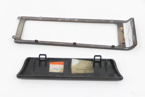 Audi A6 4B C5 Verkleidung Klappe Abdeckung Dekor Holz Optik Nußbaum 2UQ (144183)