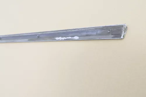 Audi A4 B6 8E B7 Leiste Zierleiste Tür vorne rechts Beifahrertür silber grau (144284)