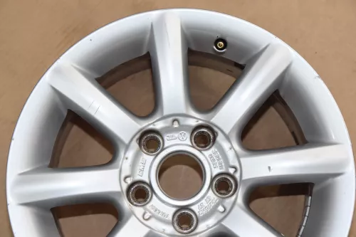1x Felge Alufelge original VW Passat 3BG 7jx15H2 ET3 3B0601025S 3B0 601 025 S 4 (144406)