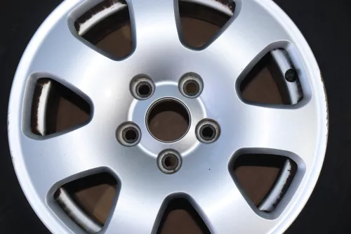 Audi A4 8E A6 4B Alufelgen Felgen 195/65 R15 91V 8E0601025 Sommerreifen 0-3mm (144435)