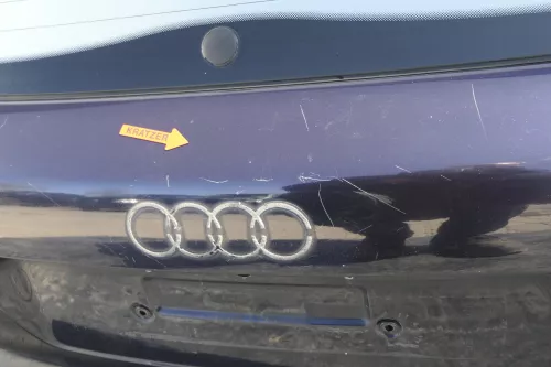 Audi A3 8L bis cBj. ca1999 Heckklappe Kofferraumklappe Klappe hinten blau LZ5L l (144526)
